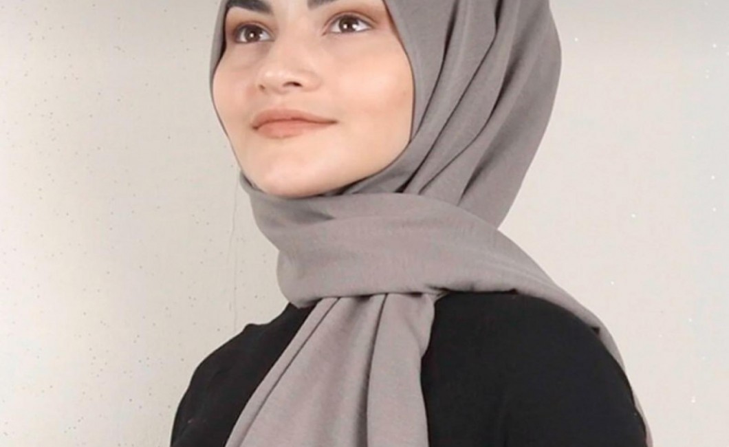 Gölbaşı Toptan Eşarp ve Şal Gölbaşı Toptan Eşarp ve Şal